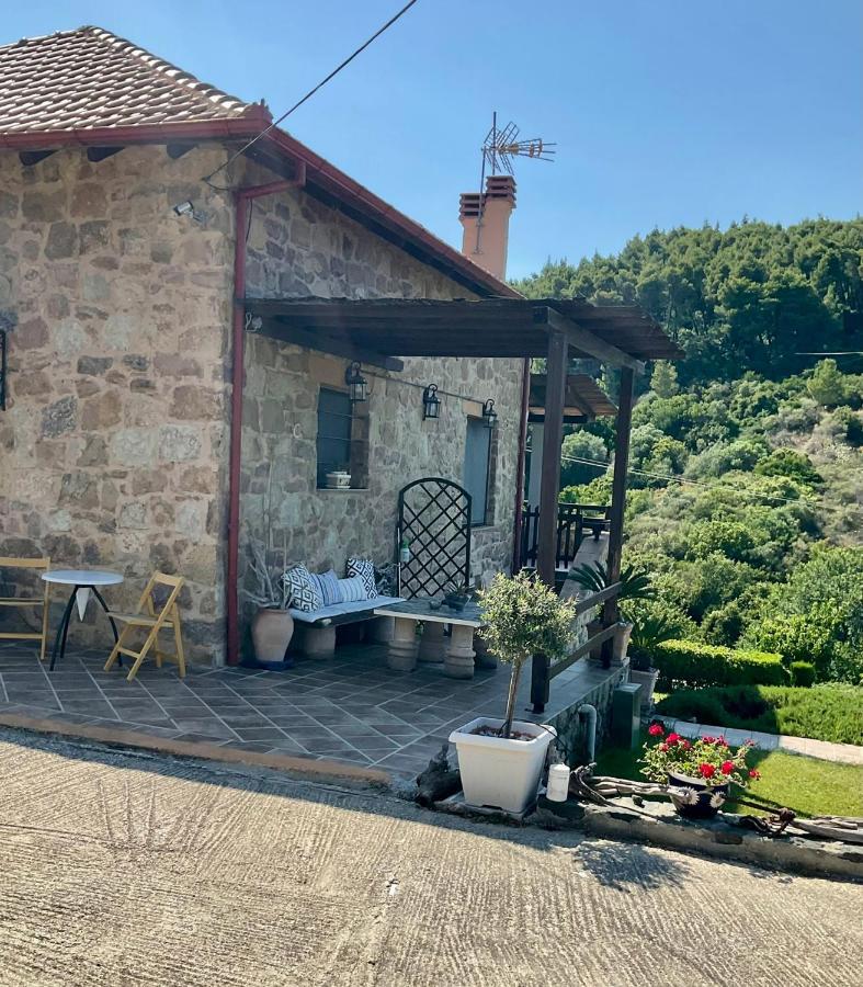 Stonehouse & Casa Al Sole E Al Mare Vila Néa Ródha Exterior foto
