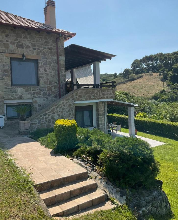 Stonehouse & Casa Al Sole E Al Mare Vila Néa Ródha Exterior foto